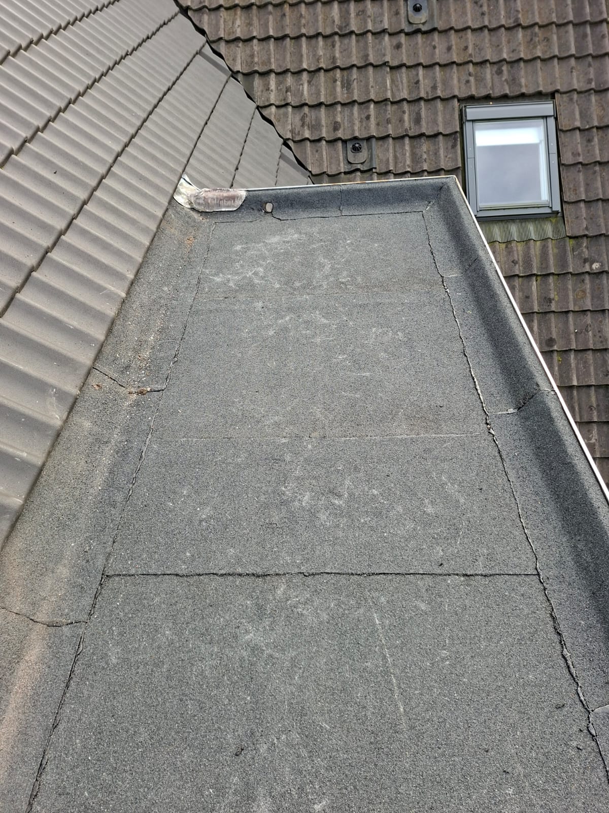 Aquanieuwegein ook voor uw dakbekleding